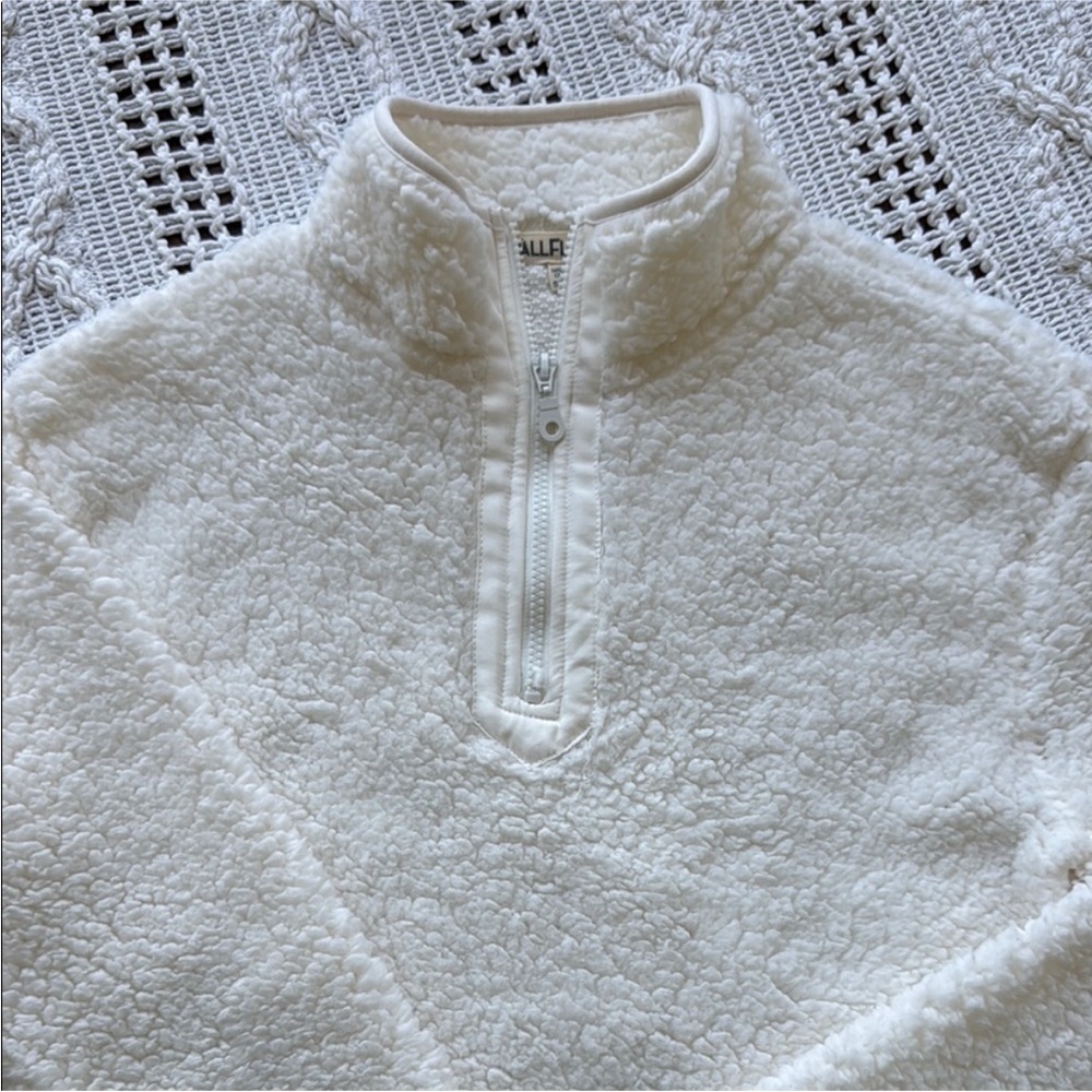Wallflower Cozy White Sherpa Half-Zip Sweater - Picture 3 of 10